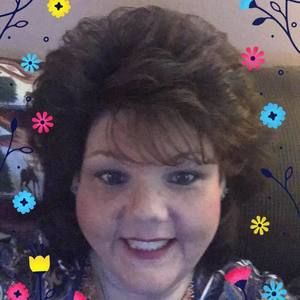 Meet your Posher, Denise